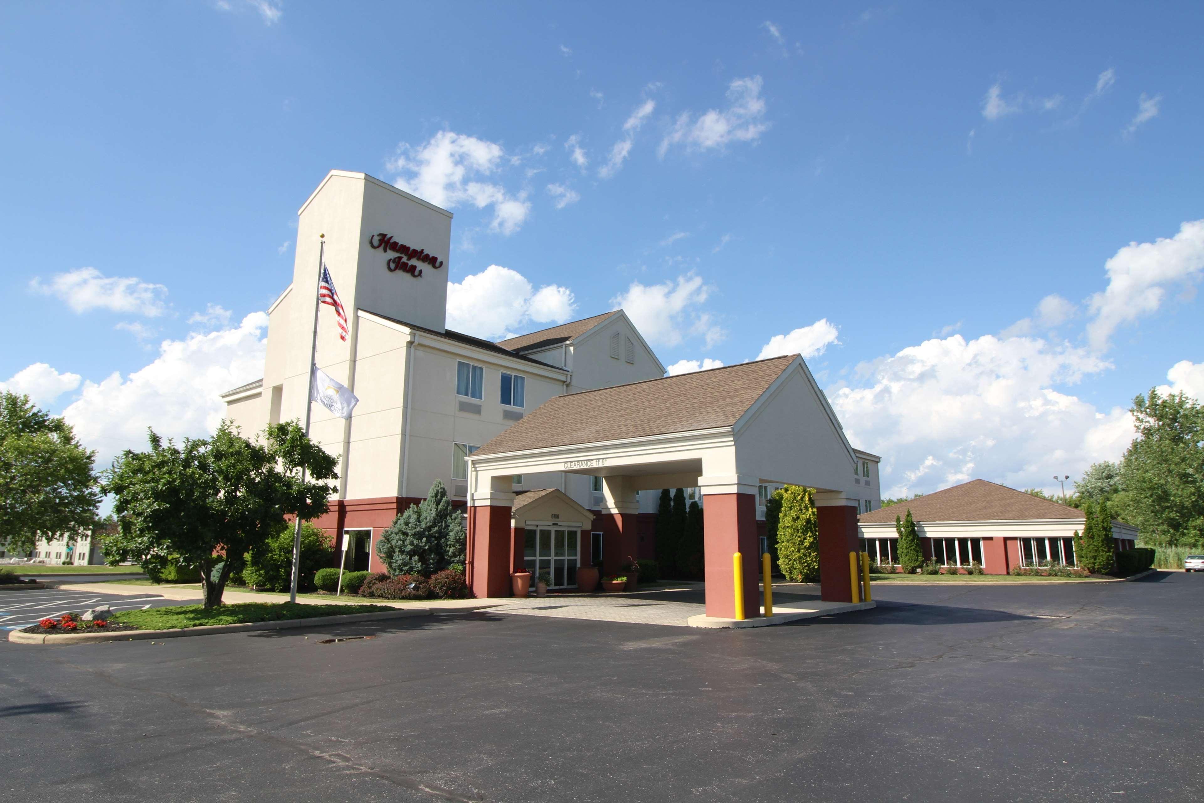 Hampton Inn Sandusky-Central Exterior photo